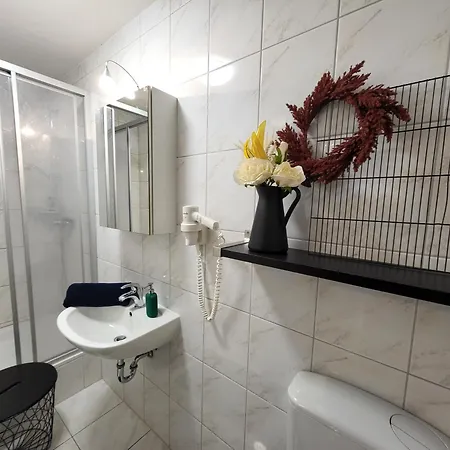 15 Vogelnest - Hof Wiesengrund *